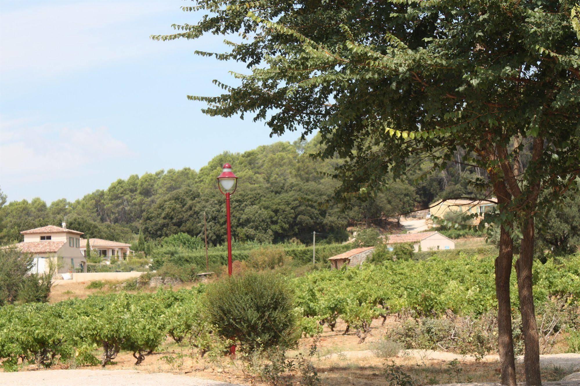 Le Clos Des Médiévales Le Thoronet Exterior foto
